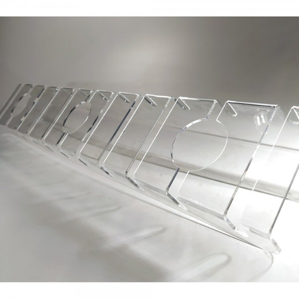 Pasacables de metacrilato para escritorio